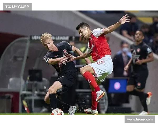 赛前热议：各方分析聚焦球队阵容变动与战术布置挑战